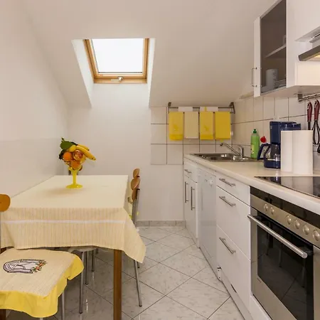 Apartament Wiesbaden Kaštela
